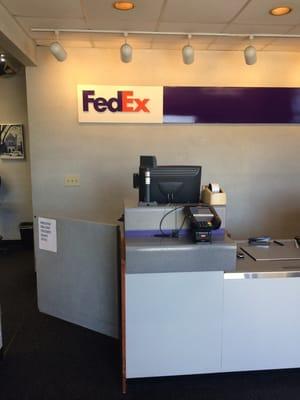 FedEx Ship Center