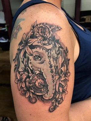 Our artists work by appointment and give their full focus to every tattoo, regardless of size and style. Every tattoo created by our artists