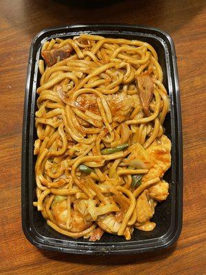 House Spicy Chow Mein