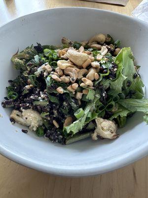 Cashew salad