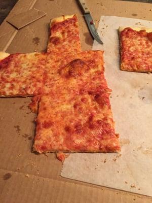 Cheese pizza