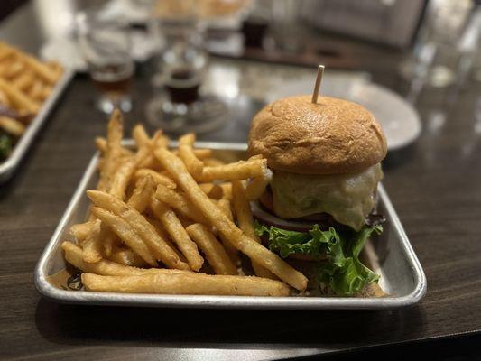 Whiskey beer burger