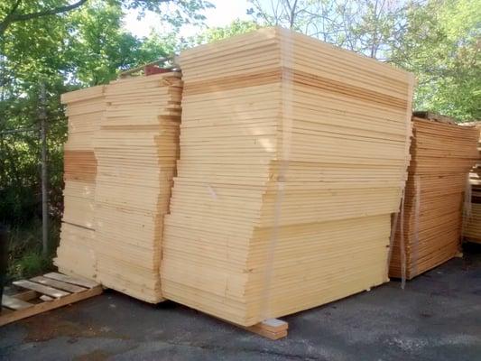 Reclaimed PolyIsoCyanurate Rigid Foam Insulation