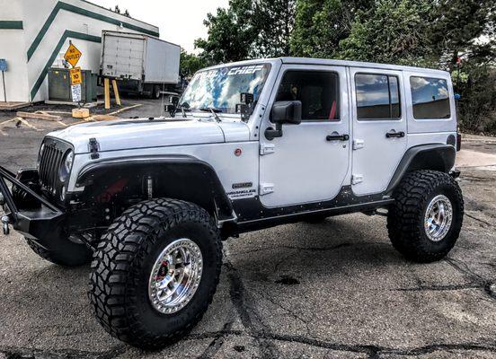 Any other word than WOW will not do this 2017 Jeep Recon justice, one beautiful machine.