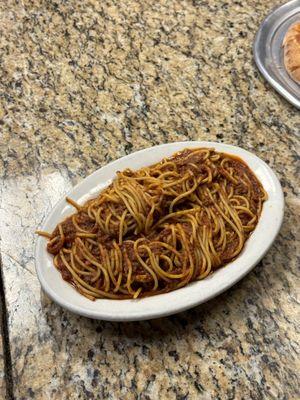 Spaghetti with Meatsauce  
Served with fresh hot bread & your choice soup or salad.