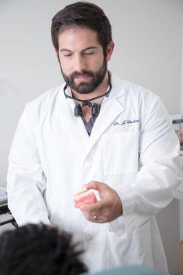 Dr. Javier Cutino