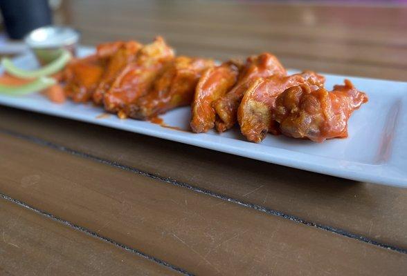 Chicken wing appetizer