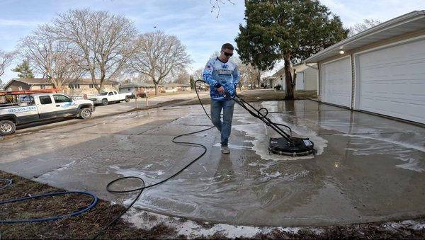 Valley Window Care And Exterior Cleaning