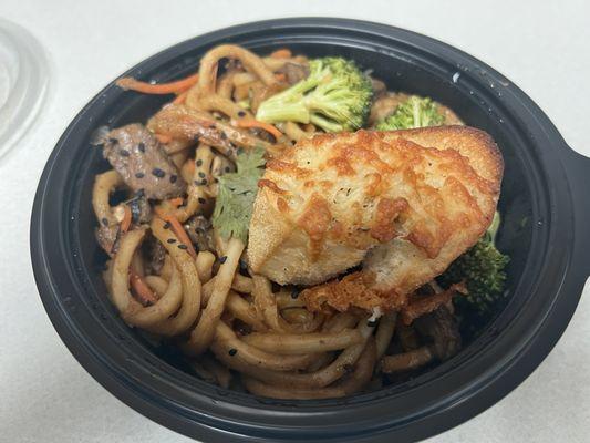 Japanese Pan Noodles with steak