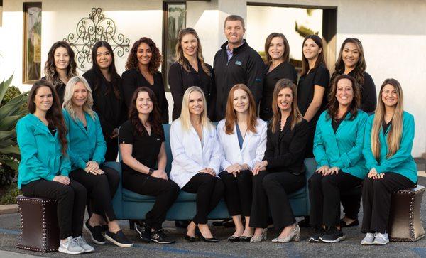 Our dental team welcomes you!