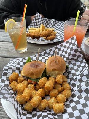 Sliders w/tots and chicken strip basket