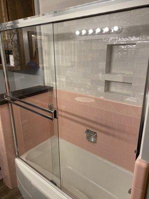 3/16 clear sliding tub enclosure