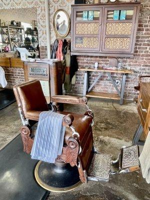 Love the old school vibes of this barber shop.