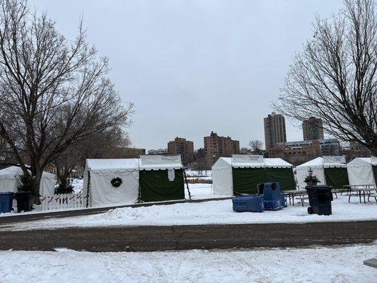 Holidazzle set up