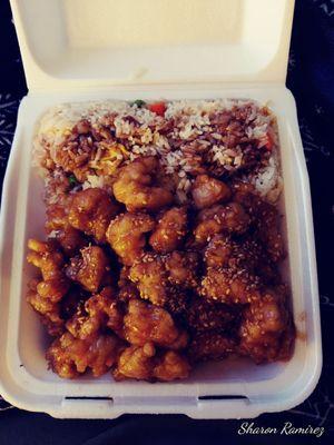 Sesame chicken with fried rice