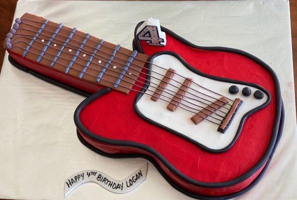 Guitar Cake