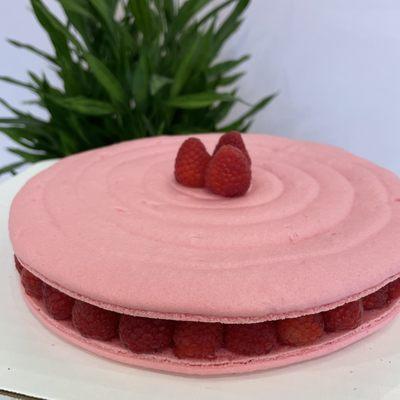 8" giant macaron with raspberry, lychee and strawberry cream