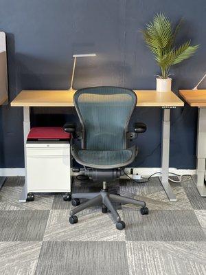 Herman Miller Aeron Chair