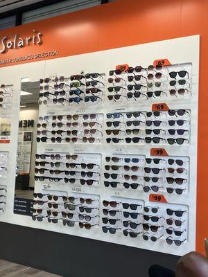 Glasses wall