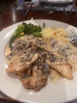 Chicken in a mushroom cream sauce! Delicious