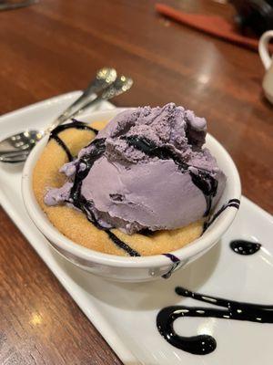 Ube butter cake