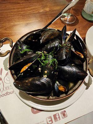 Mussels mariniere (large size)