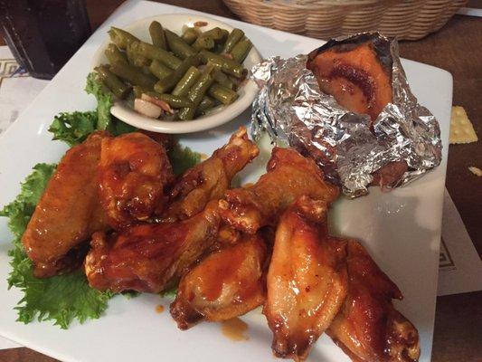 8 wings with 2 sides AND a salad for $10.95!