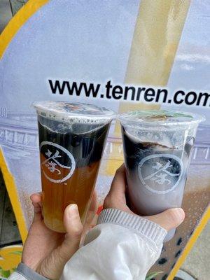 Honey green tea with grass jelly & aloe vera (left) & taro with grass jelly (right)