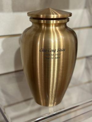 Personalized cremation urn with name and dates