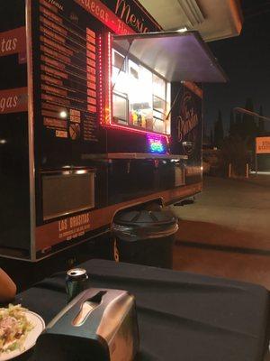 The outside is very well lit at night, I love street food