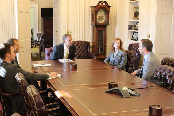 Governor Bill Haslam meeting with WGU President Scott Pulsipher to discuss higher education in TN