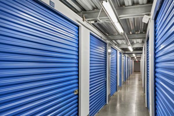 storage units los angeles interior