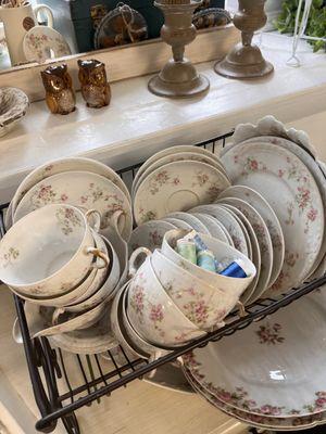 Lamoges dinnerware