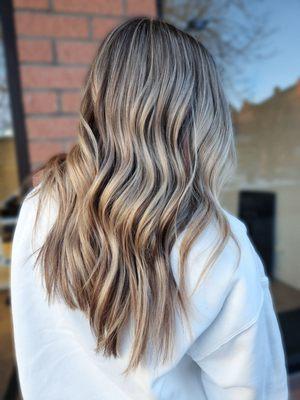 Dimensional Balayage  Hair by @kendallthehairmuse