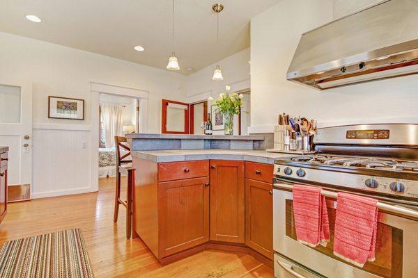 Bungalow Sonoma - kitchen