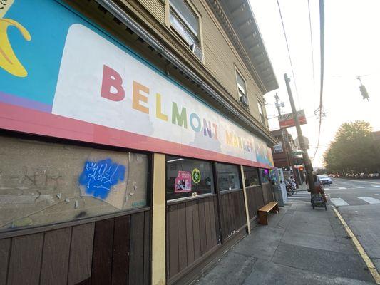 Belmont 34 Grocery