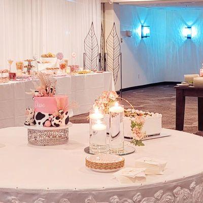 Dessert table and cake.