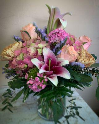 Fresh Floral Vase Arrangment  - Designers Choice - Pinks, Peaches and Lavenders