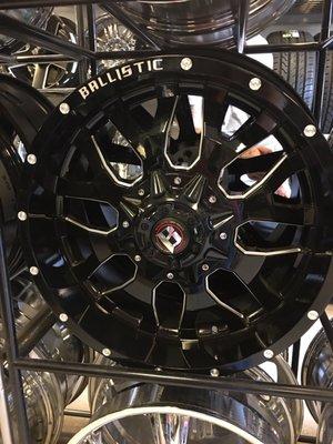 Azteca Tires and Wheels