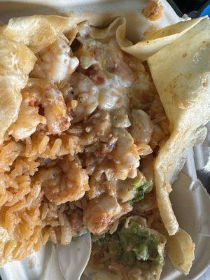 so many shrimps in this burrito, I couldn't believe it wow!!! There's a picture of the burrito opened up as I like to eat by fork