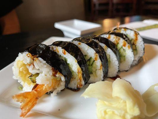 Shrimp tempura roll