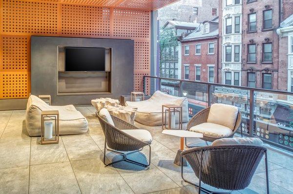 Second-level Terrace Overlooking Walnut Street