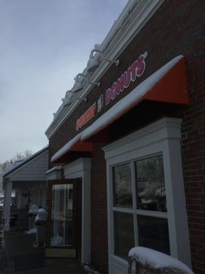 Wayland Dunkin Donuts -- 15 East Plain Street, Wayland              Storefront