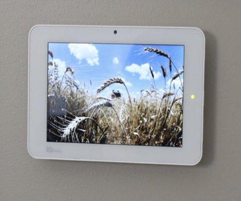 Qolsys customizable photo frame display