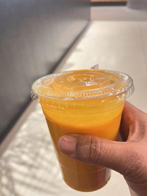 Mango lassi... curry gate...