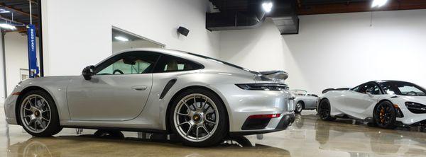 Porsche 911 TurboS with full-car PPF installed by XSiv.