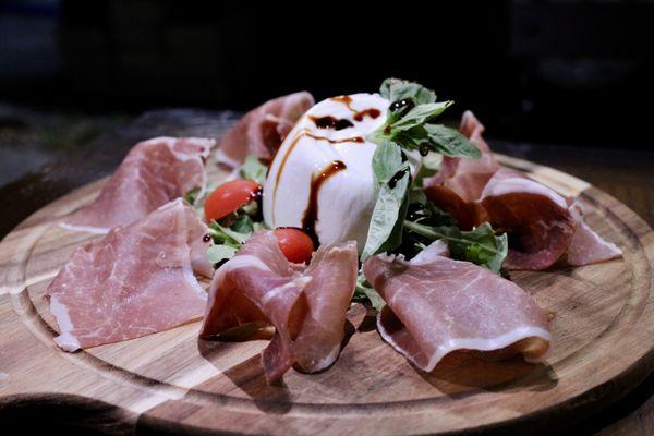 Burrata & Prosciutto di Parma