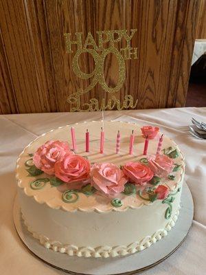 Chocolate and vanilla cake with strawberries in the middle! The did the flowers the other sign  and candles was not included.