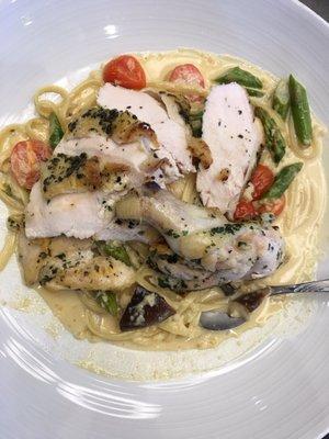 Fines Herbes roasted Jidori chicken pasta