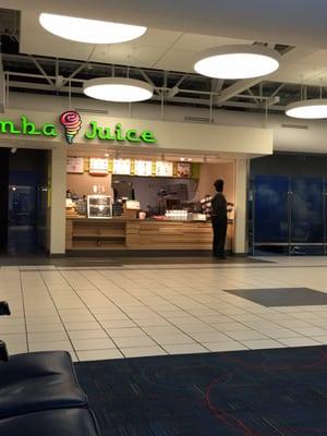 She was closed supposedly at 6:20pm but served airport employees at 6:46 & 6:52 at the STL Jamba Juice! So disappointing.